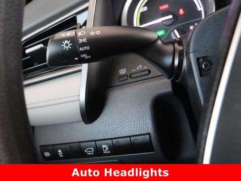 Used 2023 Toyota Camry LE image 26