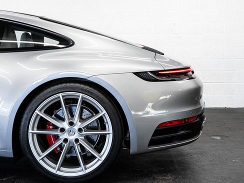 Used 2024 Porsche 911 Carrera 4S image 13