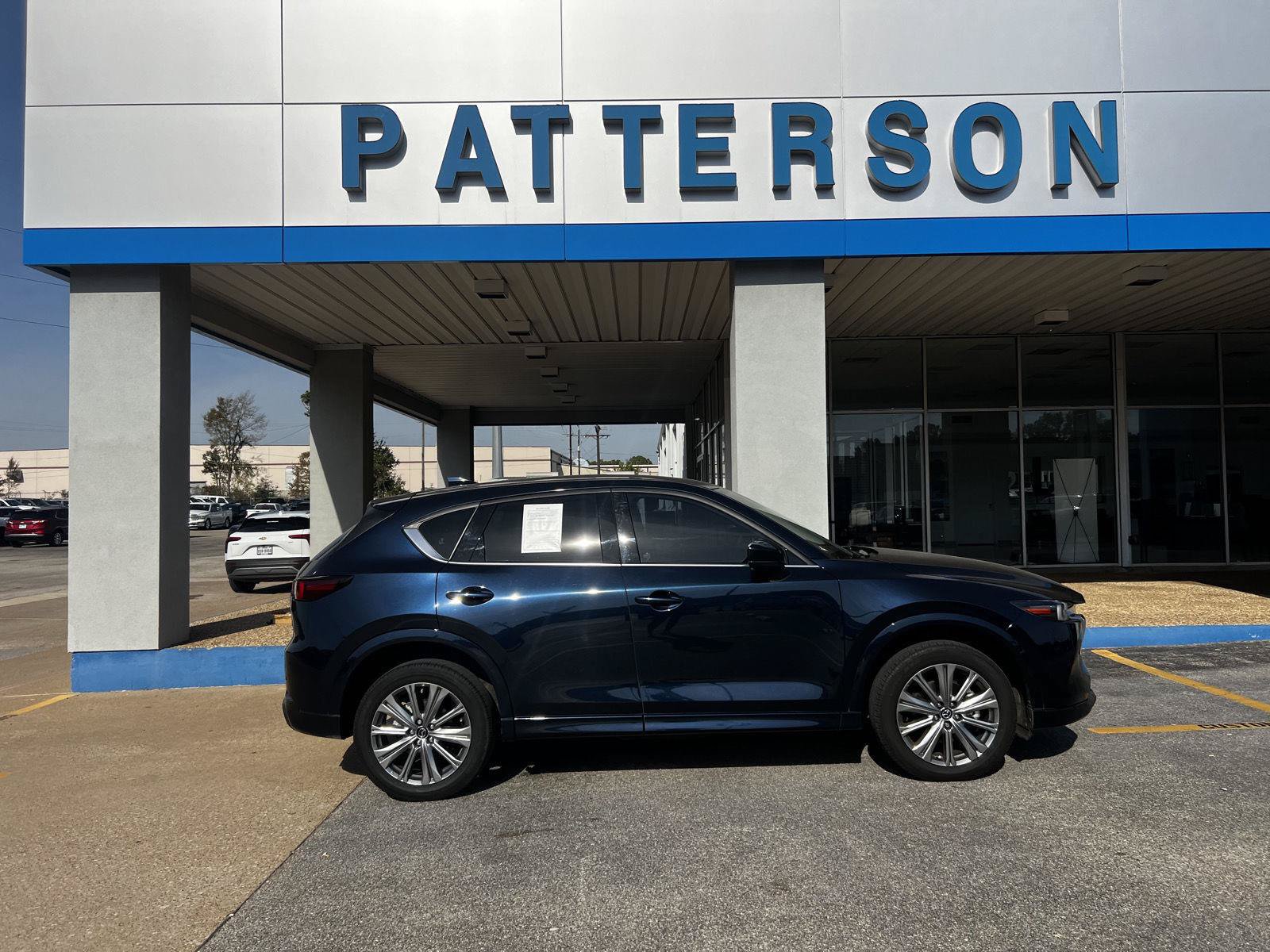 Used 2023 MAZDA CX-5 Signature AWD/4WD image 1