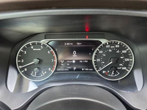 Used 2023 Nissan Rogue SV AWD/4WD image 16