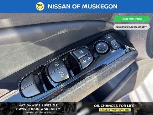 New 2025 Nissan Altima 2.5 SR w/ SR Premium Package image 11