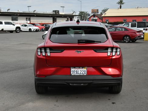 Used 2023 Ford Mustang Mach-E Select image 7