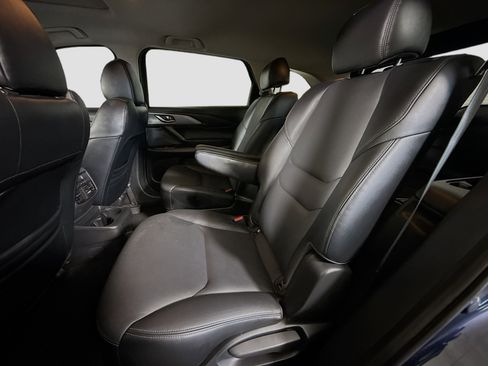 Used 2023 MAZDA CX-9 Touring image 25