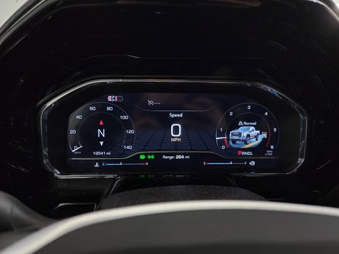 Used 2024 GMC Sierra 2500 SLE w/ SLE Value Package; image 10