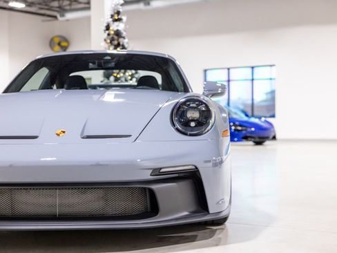 Used 2024 Porsche 911 GT3 image 20