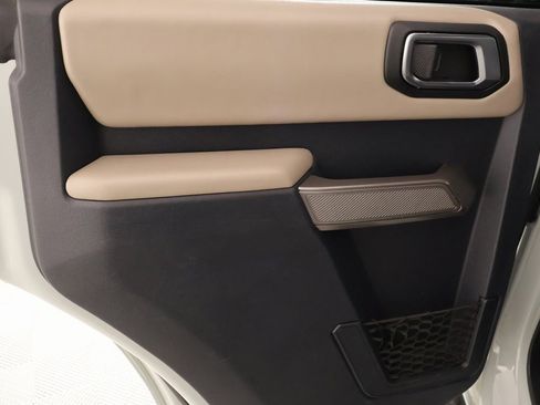 Used 2021 Ford Bronco Wildtrak image 18