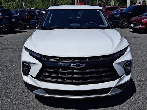 Certified 2023 Chevrolet Blazer LT w/ Convenience Package AWD/4WD image 2