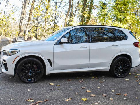 Used 2023 BMW X5 sDrive40i w/ M Sport Package image 4
