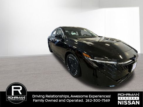 New 2026 Nissan Sentra SR w/ SR All Weather Package image 3