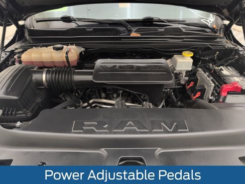 Used 2019 RAM 1500 Big Horn AWD/4WD image 37