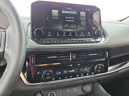 Used 2023 Nissan Rogue SL w/ SL Premium Package FWD image 20