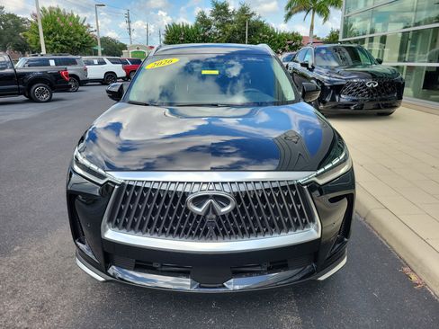 Certified 2026 INFINITI QX60 Luxe w/ Cargo Package FWD image 2