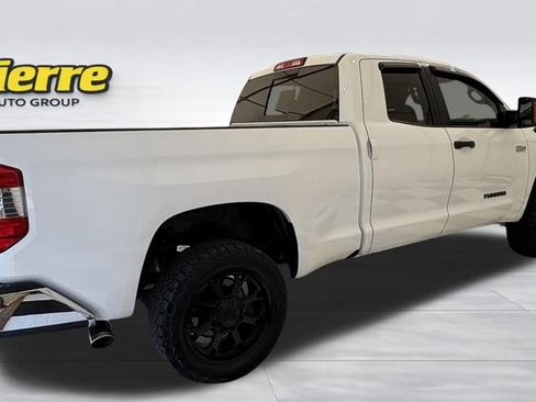 Used 2016 Toyota Tundra SR5 w/ SR5 Upgrade Package AWD/4WD image 5