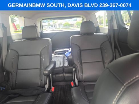 Used 2023 GMC Acadia SLT w/ Elevation Edition FWD image 25