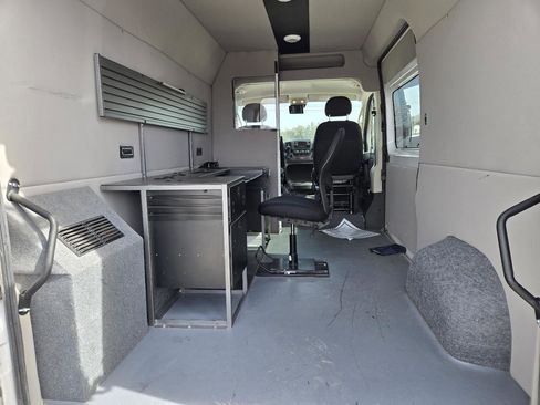 Used 2021 RAM ProMaster 1500 image 5