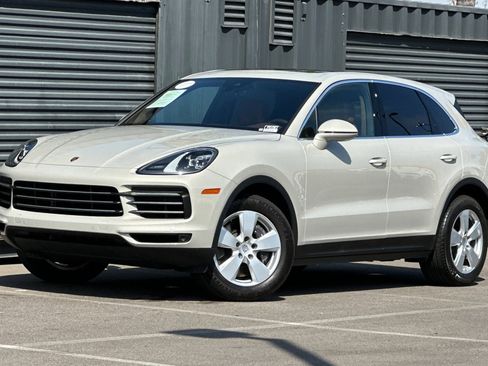 Certified 2023 Porsche Cayenne AWD/4WD image 1