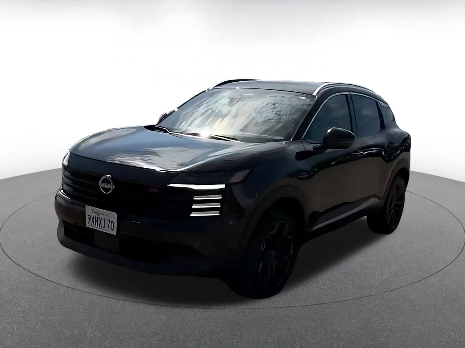 Used 2026 Nissan Kicks SR FWD image 6