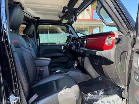 Used 2021 Jeep Wrangler Unlimited Rubicon image 22