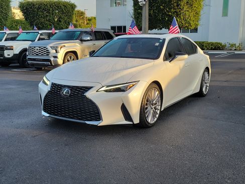 Used 2023 Lexus IS 300 w/ Premium Package RWD image 5