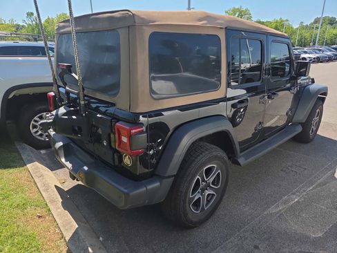 Used 2020 Jeep Wrangler Unlimited Sport AWD/4WD image 5