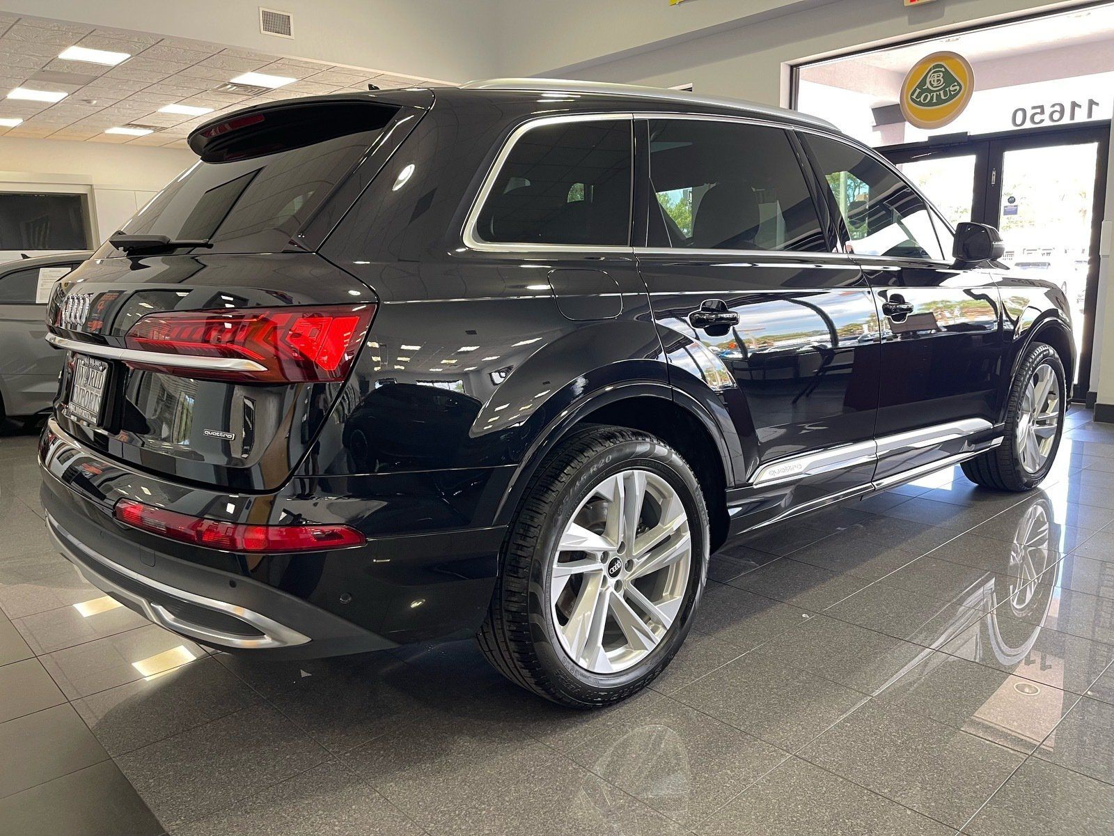 Used 2021 Audi Q7 3.0T Premium AWD/4WD image 5