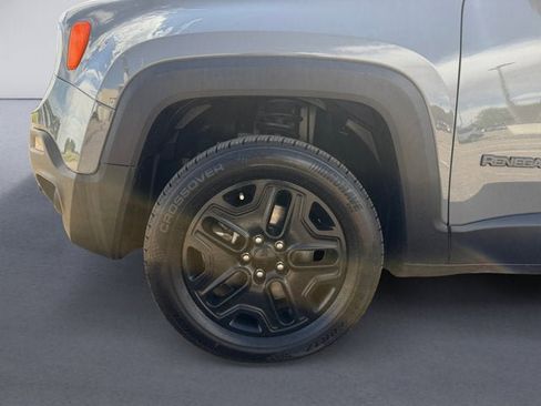 Used 2021 Jeep Renegade Sport AWD/4WD image 14