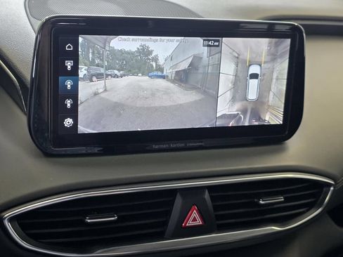 Used 2023 Hyundai Santa Fe Limited FWD image 19