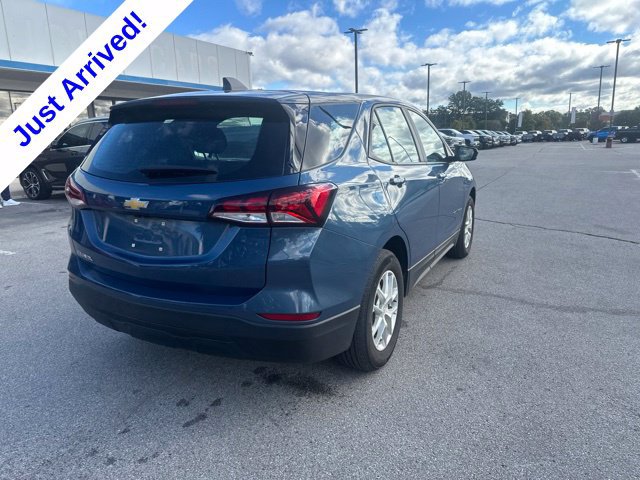 Used 2024 Chevrolet Equinox LS FWD image 4