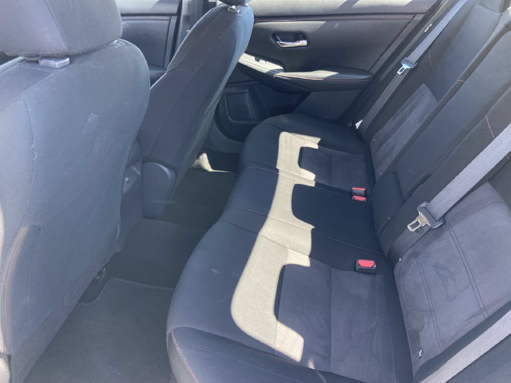 Used 2025 Nissan Sentra SR FWD image 20