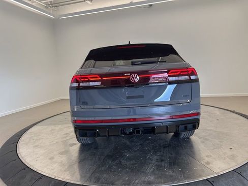 New 2026 Volkswagen Atlas Cross Sport SEL R-Line AWD/4WD image 7