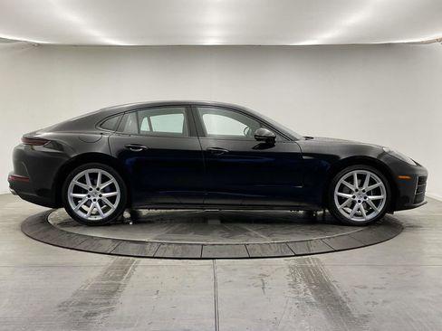 Used 2024 Porsche Panamera 4 image 8