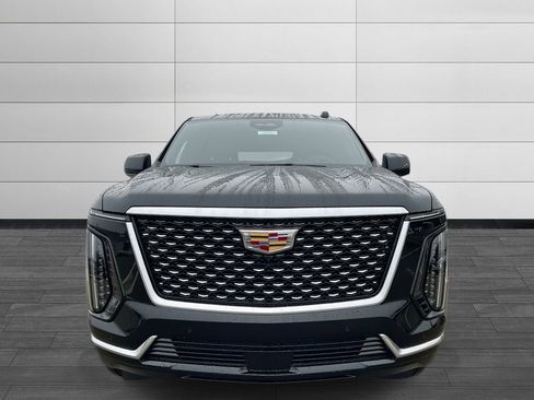 New 2026 Cadillac Escalade Luxury w/ Touring Package image 7