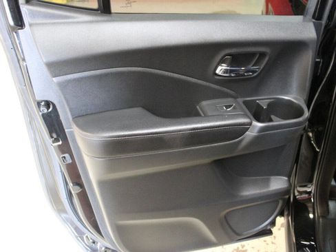 Used 2017 Honda Ridgeline RTL-T image 15