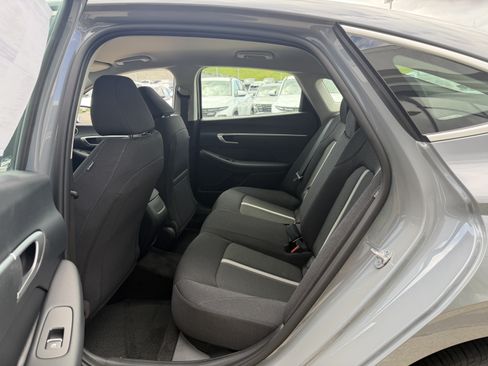 Used 2026 Hyundai Sonata SE FWD image 22