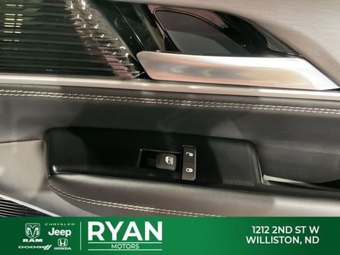 New 2026 Jeep Grand Wagoneer L Limited AWD/4WD image 55