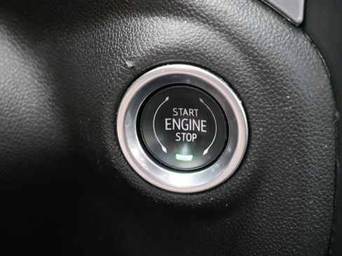 Used 2020 GMC Sierra 1500 SLT w/ SLT Premium Plus Package AWD/4WD image 26