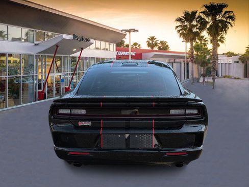 Used 2026 Dodge Charger Scat Pack w/ Blacktop Package AWD/4WD image 4