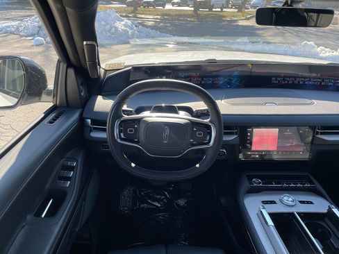 New 2025 Lincoln Navigator Reserve w/ Jet Appearance Package image 14