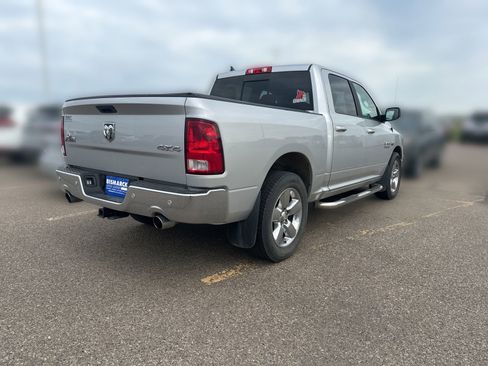 Used 2017 RAM 1500 Big Horn AWD/4WD image 3