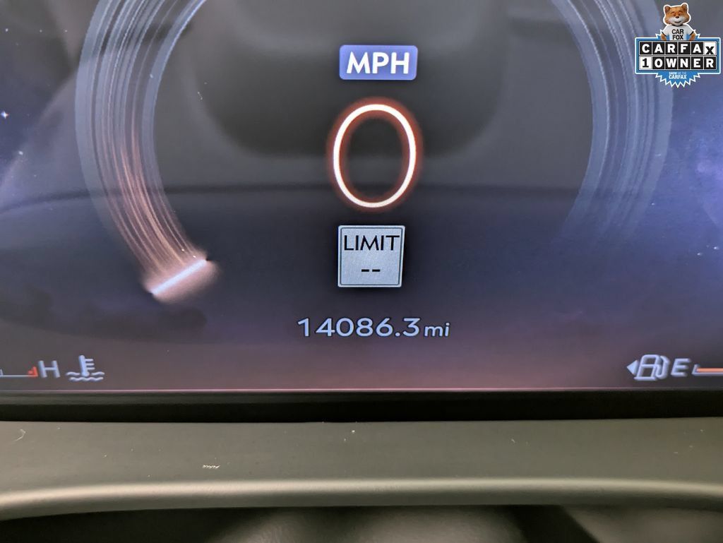 Used 2025 Lincoln Aviator Reserve w/ Equipment Group 201A AWD/4WD image 19