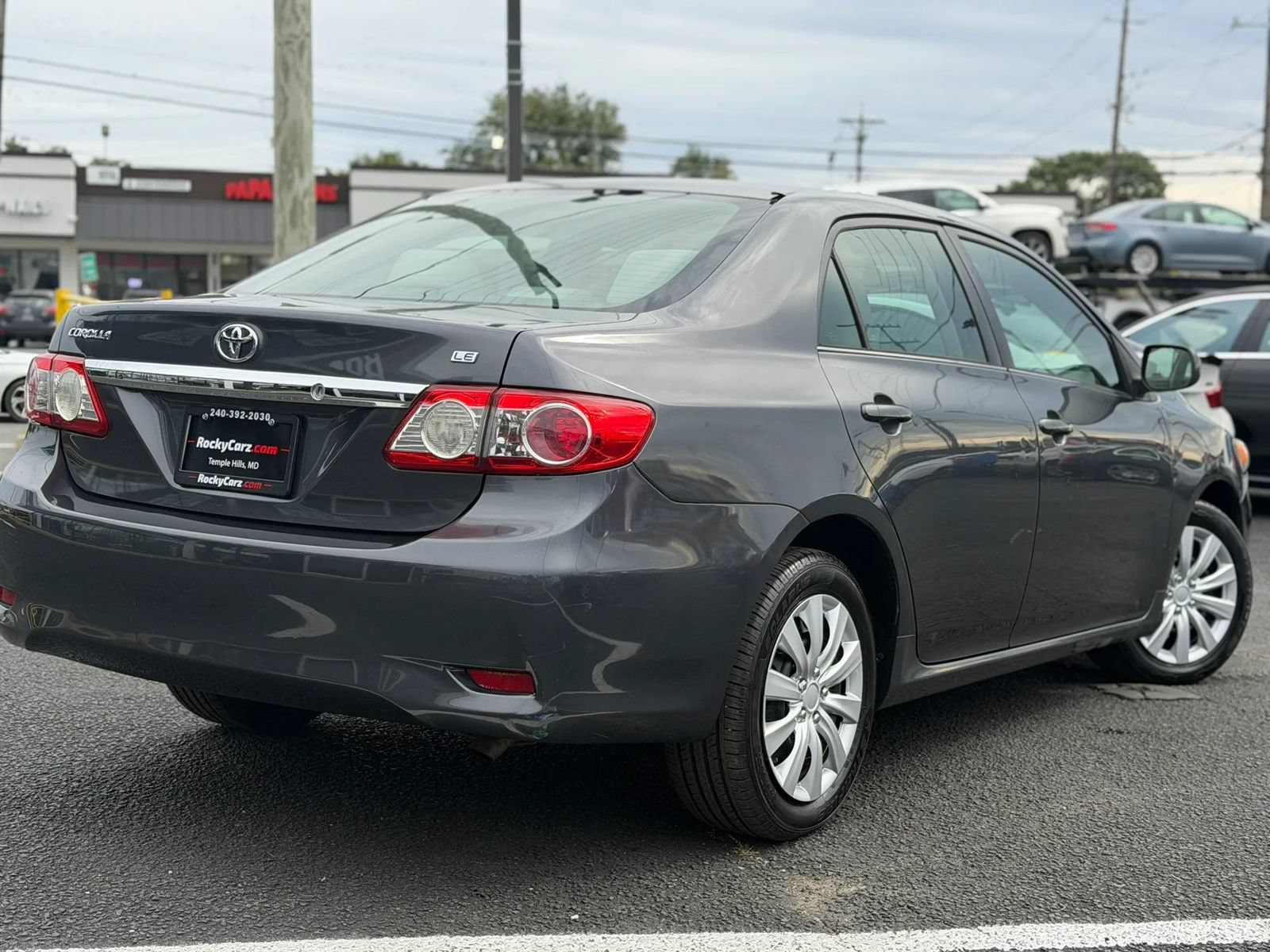 Used 2013 Toyota Corolla LE FWD image 4