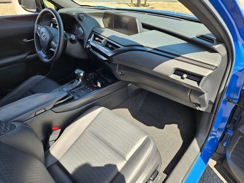 Used 2022 Lexus UX 200 FWD image 20