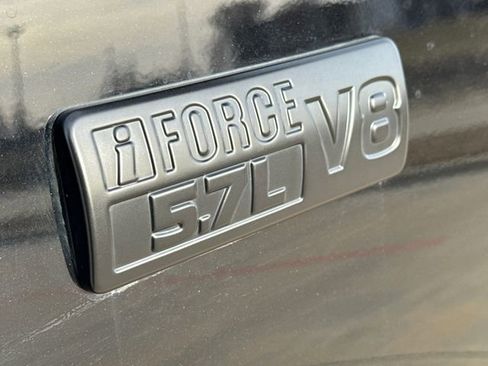 Used 2020 Toyota Tundra Limited w/ Limited Premium Package image 6