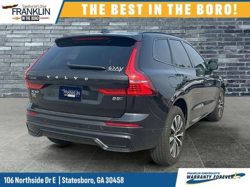 Used 2025 Volvo XC60 B5 Plus AWD/4WD image 6