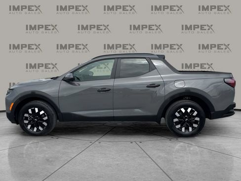 Used 2025 Hyundai Santa Cruz SEL AWD/4WD image 2