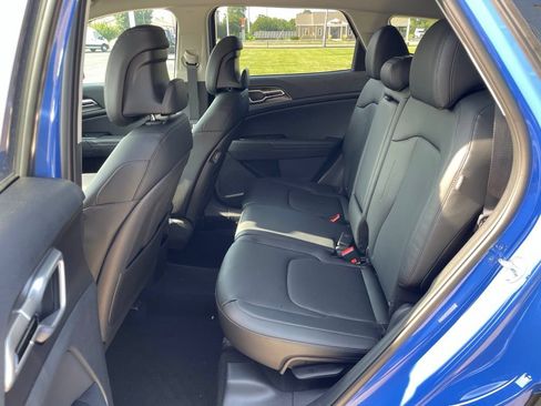 New 2026 Kia Sportage EX FWD image 10