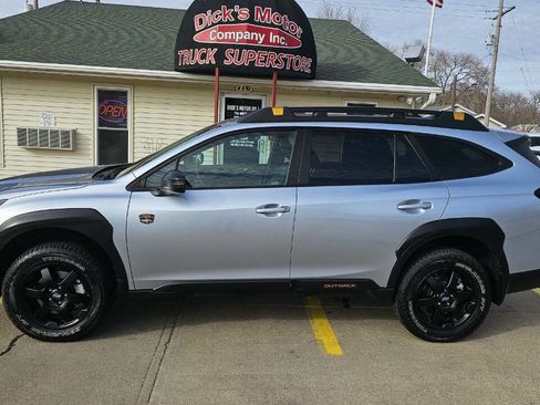 Used 2025 Subaru Outback Wilderness image 3