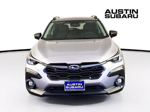 Certified 2025 Subaru Crosstrek 2.5i Limited w/ Crosstrek Mirror Package image 2