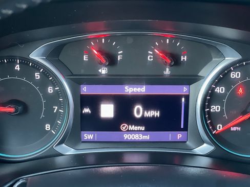 Used 2020 Chevrolet Equinox LT image 23