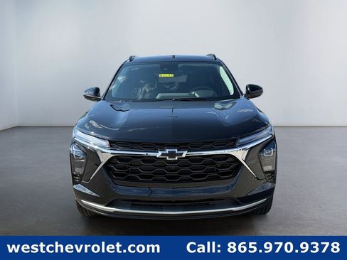 New 2026 Chevrolet Trax LT w/ Driver Confidence Package image 8